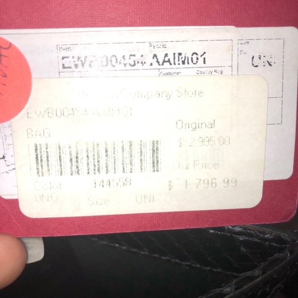 VALENTINO BLACK PYTHON ROCKSTUD BAG GOLD CHAIN - Picture 8 of 12